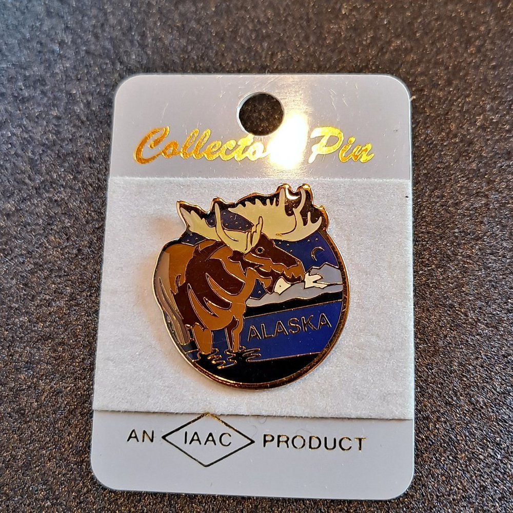Vintage Alaska Enameled Tack Pin
